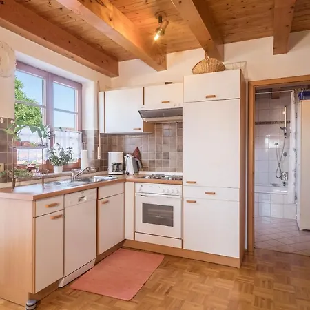 Haus Desor Apartamento